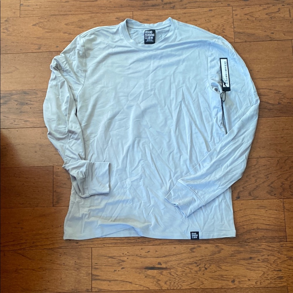 NWT- Grand Running Club long sleeve running shirt-medium